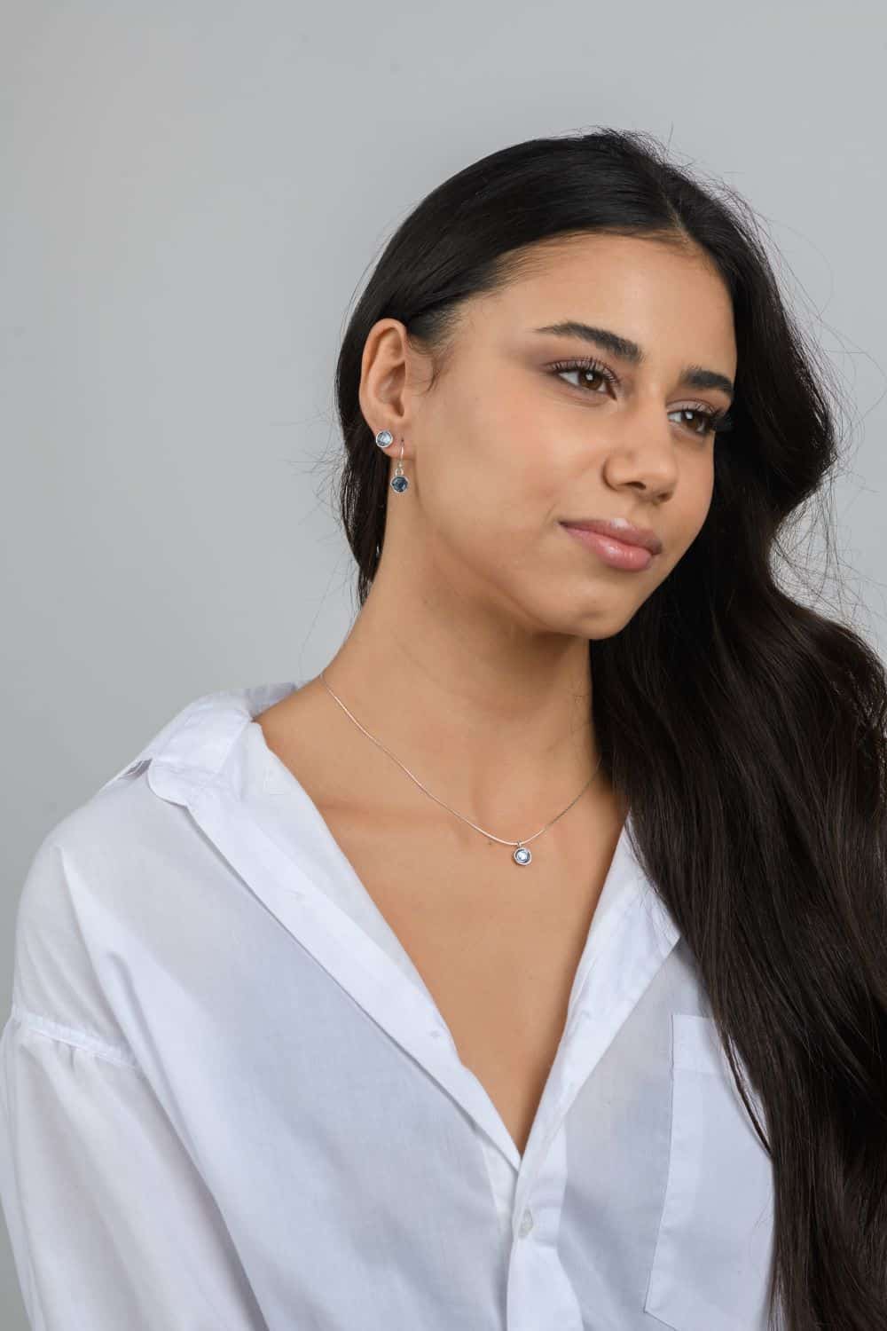 ⁦עגילים צמודים בלייק מכסף 925⁩ – תמונה ⁦2⁩